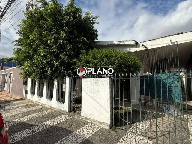 Imagem: Casa de Rua Publica Disponivel para Locação