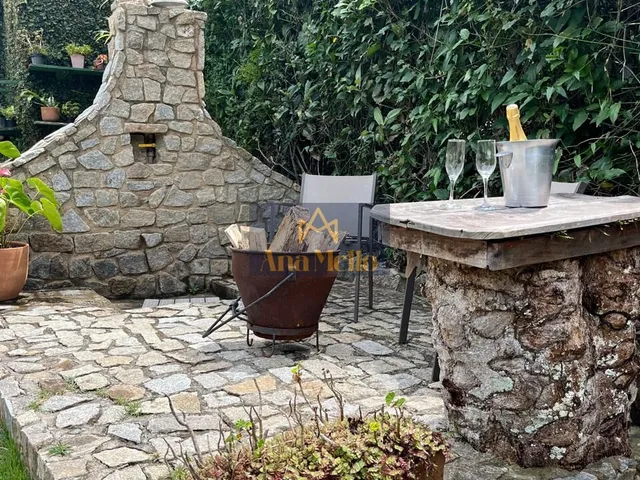 Imagem 8: Casa em Araras. Imóvel mobiliado, Guarda roupa, 2.000m² de Área...