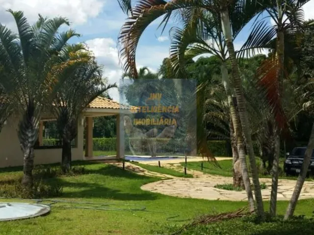 Imagem: A casa possui 4 Dormitórios, 2 Suítes, 3 Banheiros,