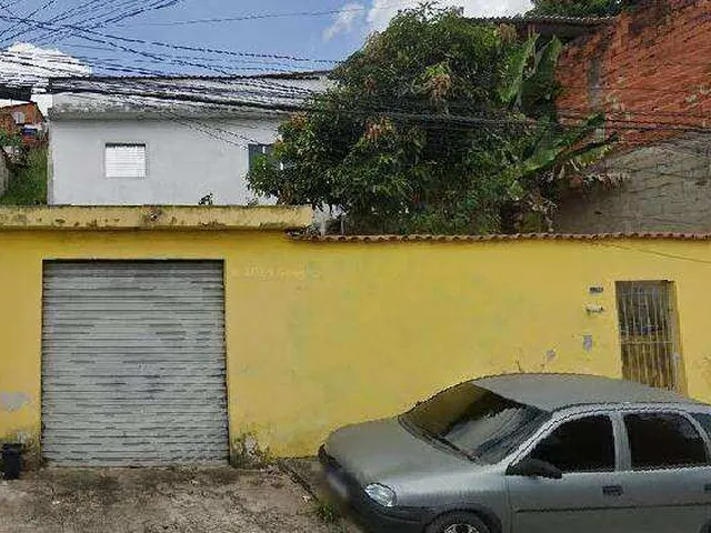 Imagem: A casa possui 2 Dormitórios, 178m² de Área Privada e