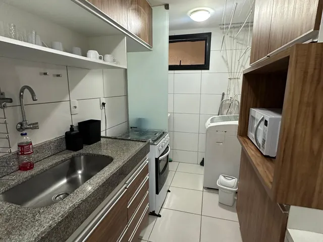 Imagem 2: 02 Quartos Sendo Um Suíte, Mobiliado e com Varanda, na Ponta Verde