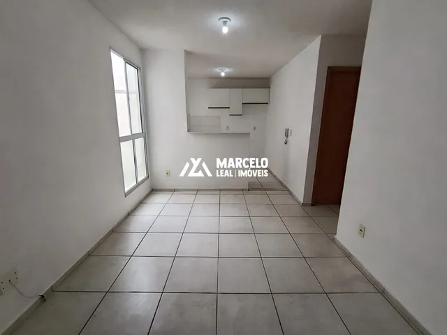 Imagem: Alugo Apto de 2/4, armários na cozinha