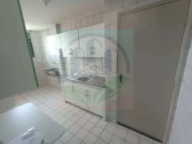Imagem 3: Apartamento À Venda em Jaboatão dos Guararapes, Piedade, com 3 Quartos, 75M²