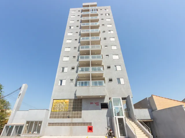 Imagem: O apartamento possui 2 Dormitórios, 1 Banheiro, 1 Vaga na