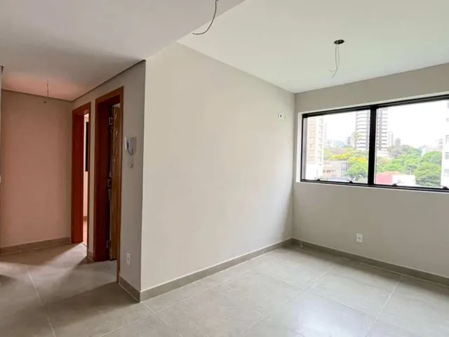 Imagem 16: Apartamento À Venda, no Ed. Cláudio Manoel em Belo Horizonte, Funcionários, com 2