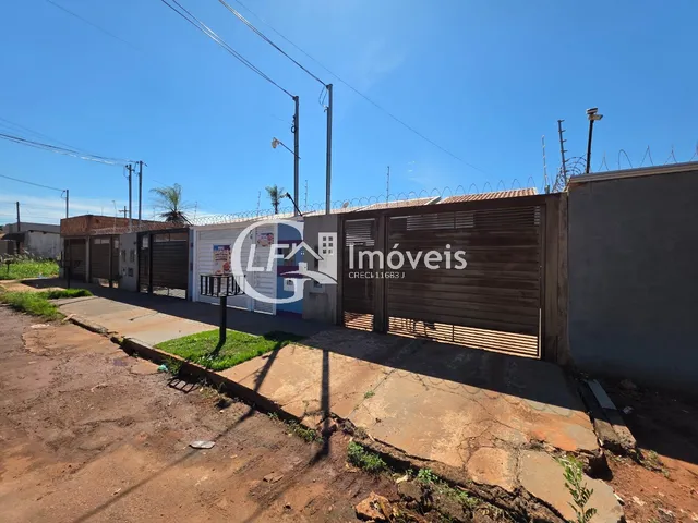 Imagem 13: Casa com 2 Quartos e Quintal, Canil para Locação no Jardim Colúmbia: Sala, 1 Banheiro