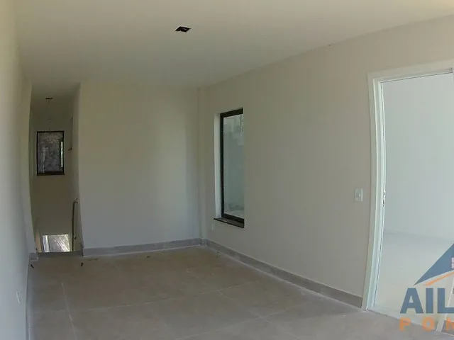 Imagem 2: Casa Duplex com 3 Dormitórios à Venda em Nova Guarapari - Guarapari/ES