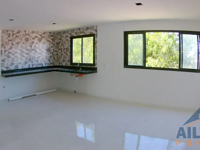 Imagem 7: Casa Duplex com 3 Dormitórios à Venda em Nova Guarapari - Guarapari/ES