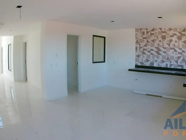 Imagem 9: Casa Duplex com 3 Dormitórios à Venda em Nova Guarapari - Guarapari/ES