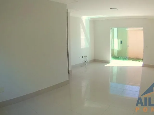 Imagem 8: Casa Duplex com 03 Quartos à Venda na Praia do Morro - Guarapari/ES