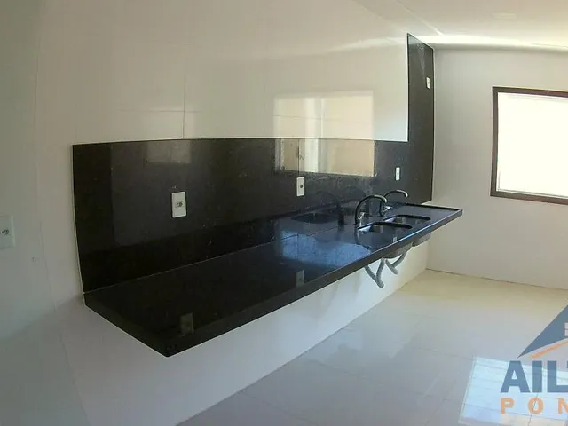 Imagem 10: Casa Duplex com 03 Quartos à Venda na Praia do Morro - Guarapari/ES