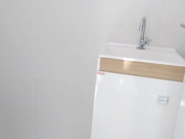 Imagem 12: Sala Comercial à Venda e para Locação em Coqueiros – 49m²