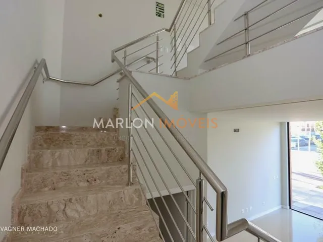Imagem 8: Loja / Sala Comercial no Centro de Torres, Próximo de Tudo em Estilo Inglês!