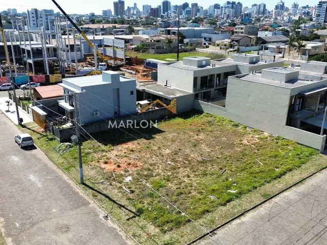 Imagem: Òtimo terreno em localização estratégica