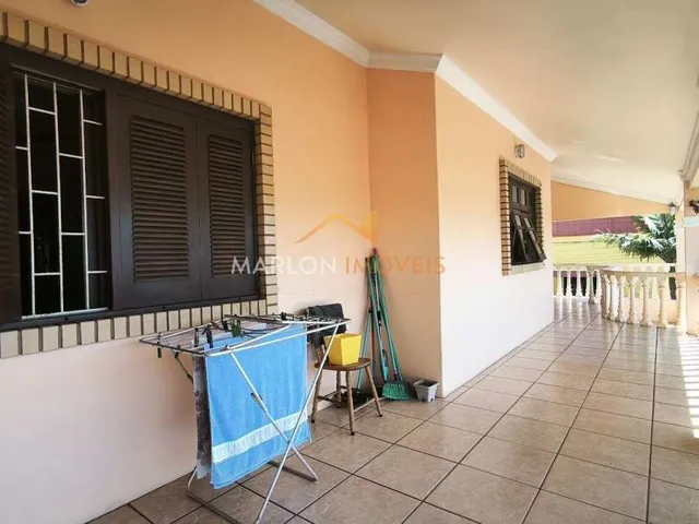 Imagem 11: Prédio comercial com residência e 3 salas comerciais