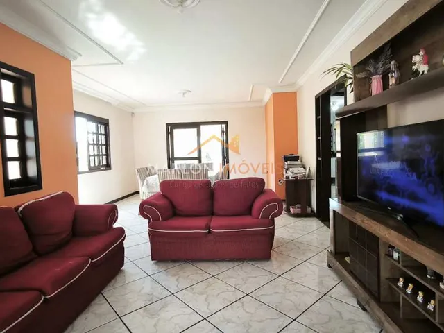 Imagem 14: Prédio comercial com residência e 3 salas comerciais