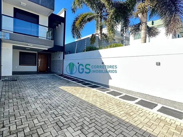 Imagem 13: Sobrado de alto padrão com 3 quartos e 1 suíte a 30 metros do mar na Praia do Sonho