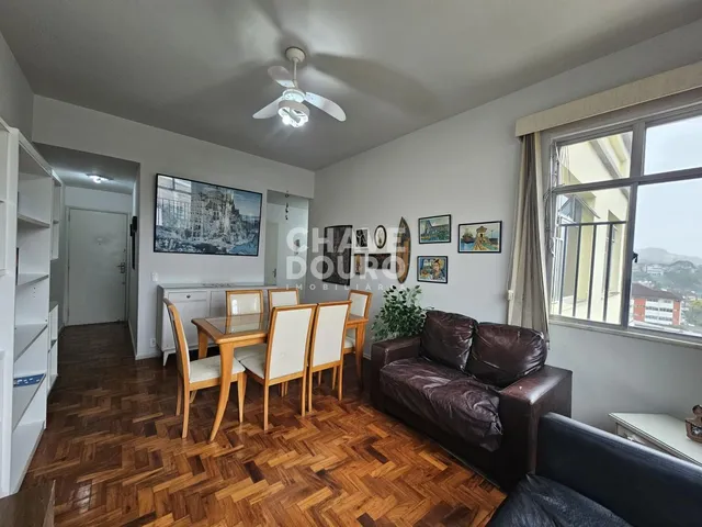 Imagem 14: Apartamento 2 Quartos e 1 Quarto de Serviço à venda no Alto
