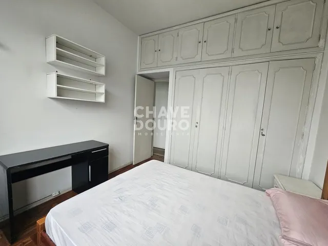 Imagem 2: Apartamento 2 Quartos e 1 Quarto de Serviço à venda no Alto