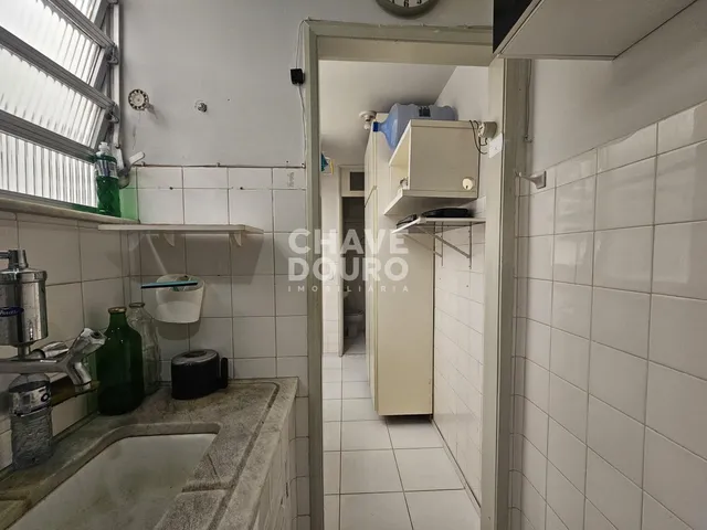 Imagem 9: Apartamento 2 Quartos e 1 Quarto de Serviço à venda no Alto