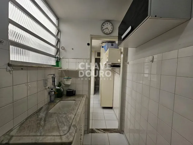 Imagem 8: Apartamento 2 Quartos e 1 Quarto de Serviço à venda no Alto
