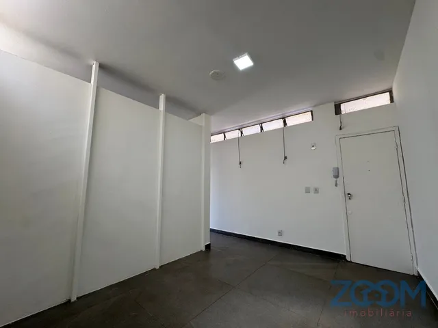 Imagem 9: Cln 201 Bloco B Apartamento 108 - Otimo Local Central - Ao Lado do Banco Brasil Sede