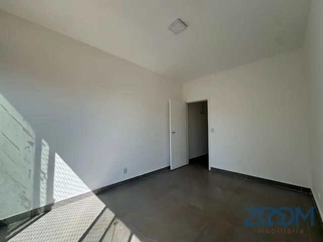Imagem 3: Cln 201 Bloco B Apartamento 108 - Otimo Local Central - Ao Lado do Banco Brasil Sede