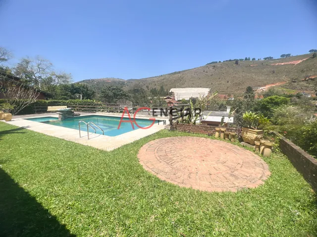 Imagem: Casa À Venda no Bairro Albuquerque - Teresópolis/Rj