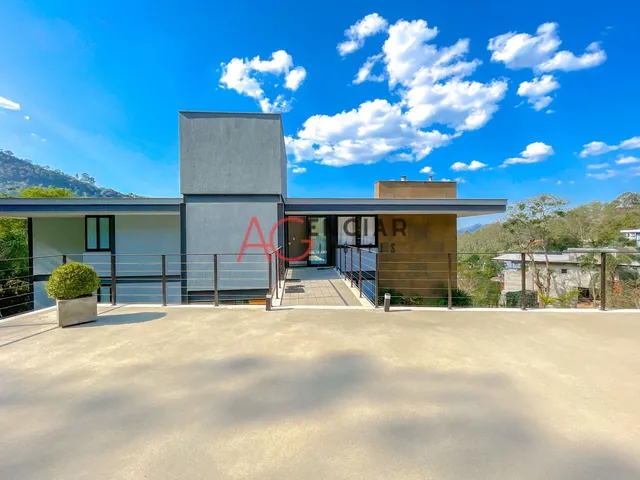 Imagem 9: Casa Contemporânea no Vale dos Eucaliptos