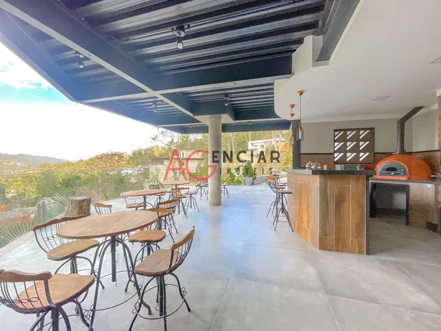Imagem 7: Casa Contemporânea no Vale dos Eucaliptos