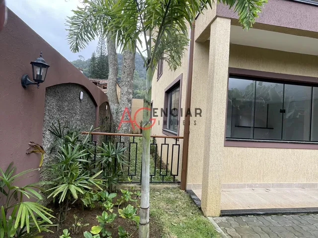 Imagem 2: Excelente Casa Duplex à Venda