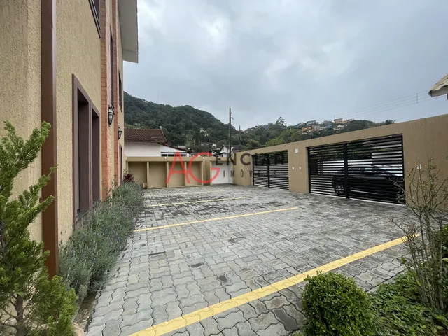 Imagem 5: Excelente Casa Duplex à Venda
