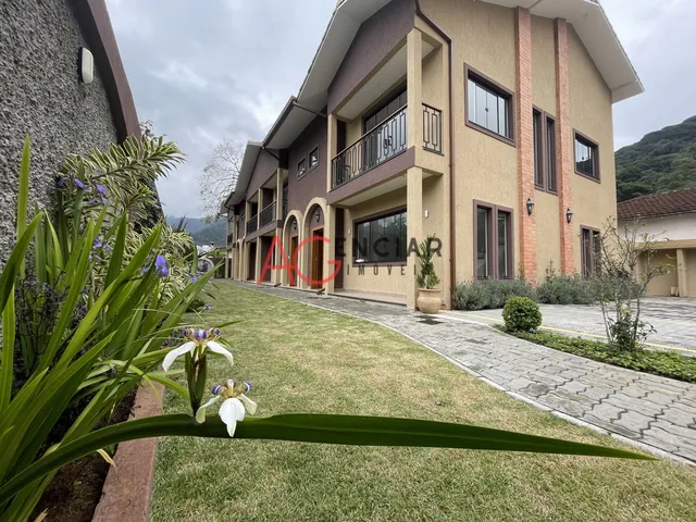 Imagem 11: Excelente Casa Duplex à Venda