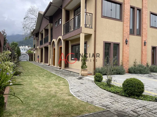 Imagem 14: Excelente Casa Duplex à Venda