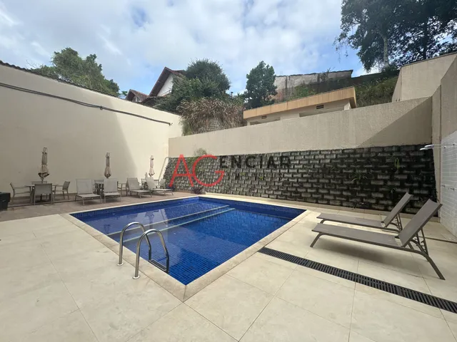 Imagem: O apartamento possui 2 Dormitórios, 1 Suíte, 2 Banheiros