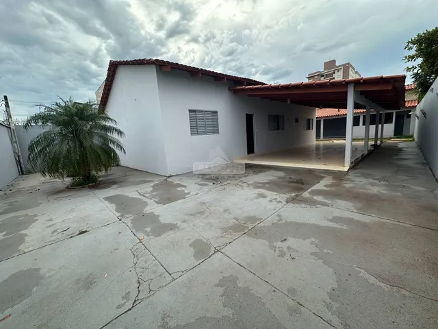 Imagem: Casa 3/4 Sendo 1 Suíte 405 Sul