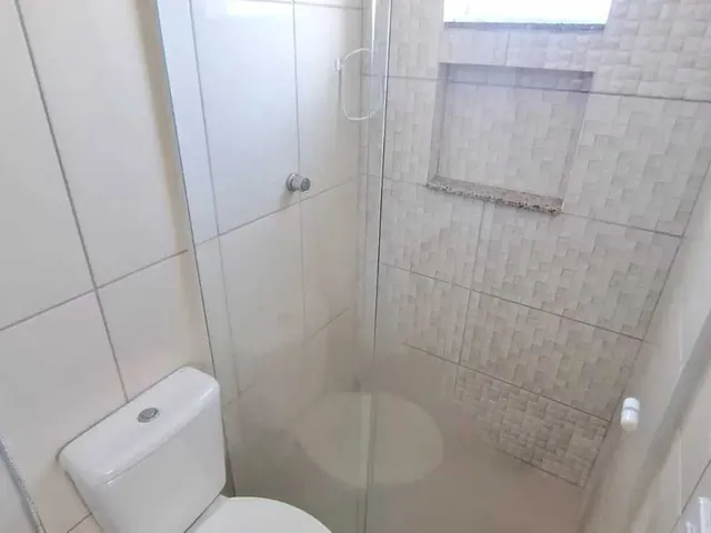 Imagem 4: Casa com 2 Dormitórios Sendo 2 Suítes e 1 Vaga de Garagem em Florianópolis/Sc