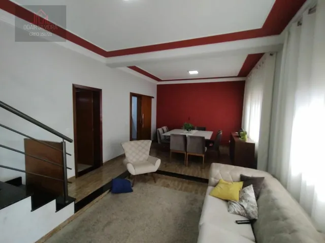 Imagem: Casa Sobrado Piscina e 03 Dormitórios Sendo