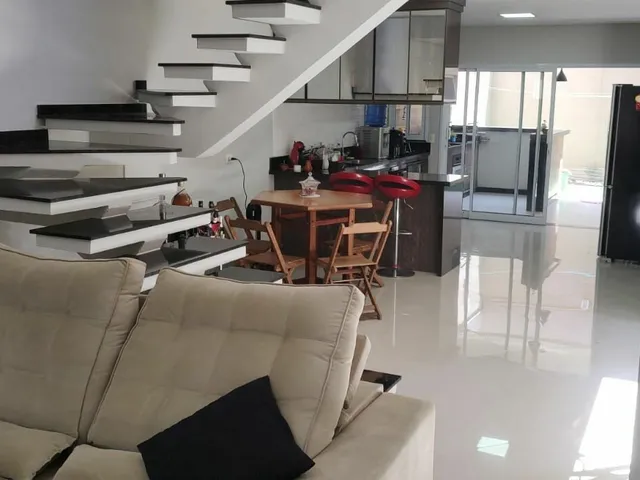 Imagem: Casa Sobrado 03 Dormitórios Sendo Uma Suíte