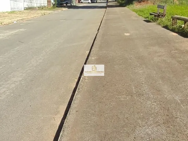 Imagem: Casa À Venda no Bairro Vila Alto da Glória