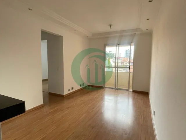 Imagem: O apartamento possui 2 Dormitórios, 1 Suíte, 1 Banheiro,