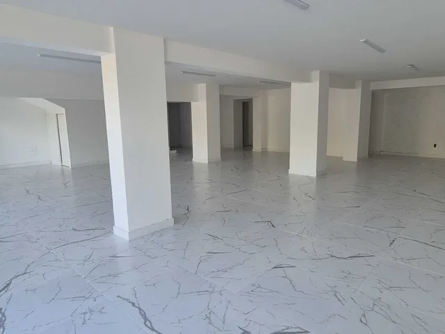 Imagem 4: Loja com Sobreloja no Estreito em Florianópolis