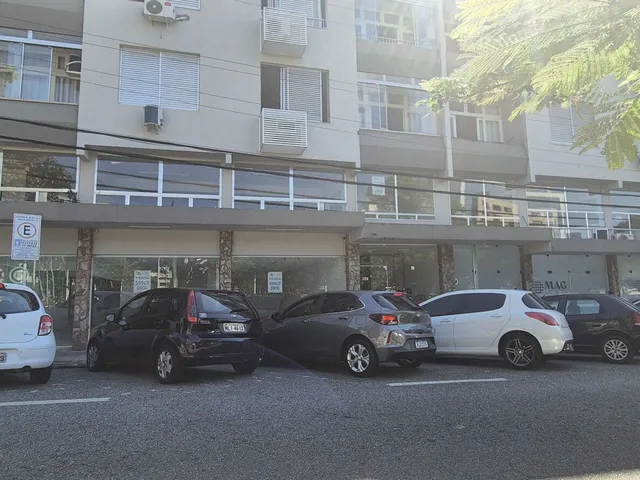 Imagem 2: Loja com Sobreloja no Estreito em Florianópolis