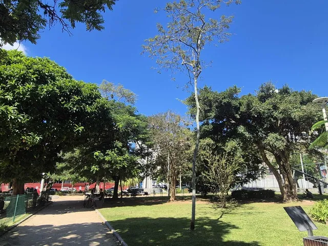 Imagem 13: Loja com Sobreloja no Estreito em Florianópolis