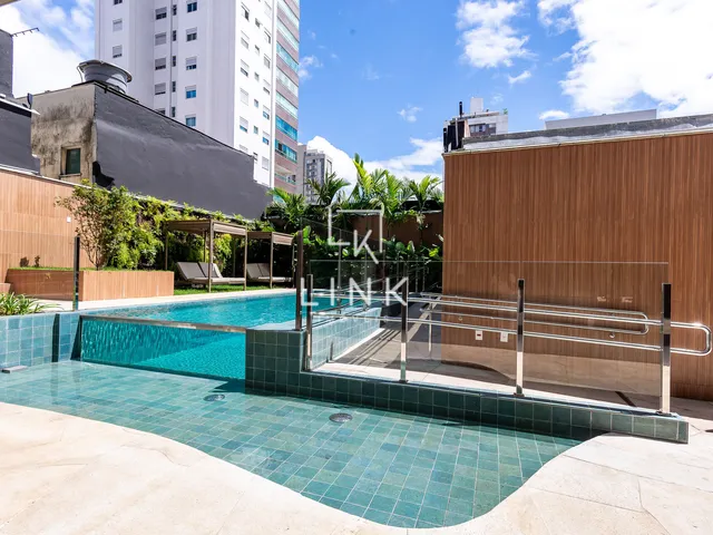 Imagem: Apartamento Alto Padrão - 4 Quartos, 2