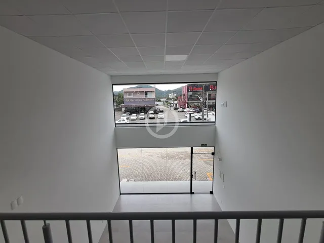 Imagem 2: Sala comercial em Centro, Guaramirim/SC