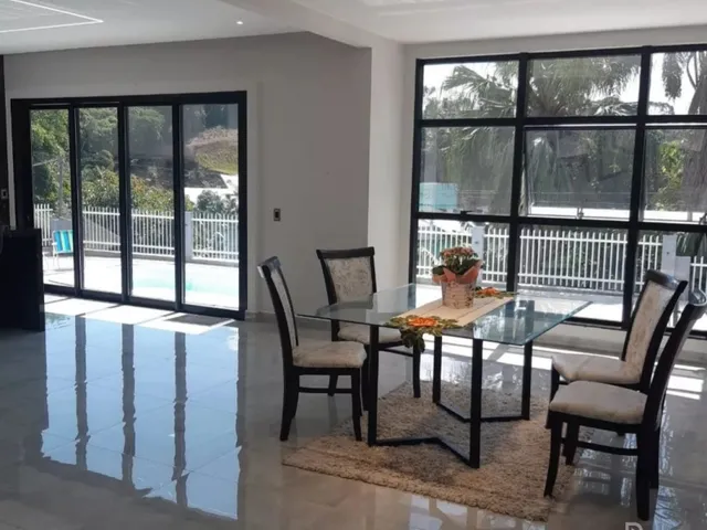 Imagem: Está em Busca de Uma Maravilhosa Casa