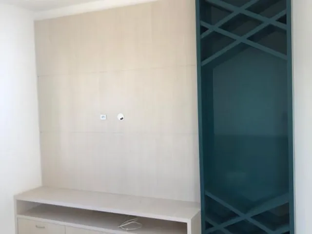 Imagem 16: Casa 01 Suíte + 02 Quartos - Semi-Mobiliada - Condomínio com Piscina