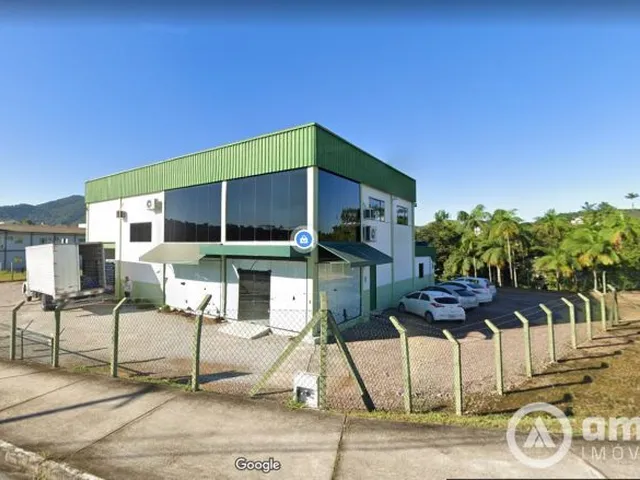 Imagem: Galpão Frente com a Rodovia Antonio Heil