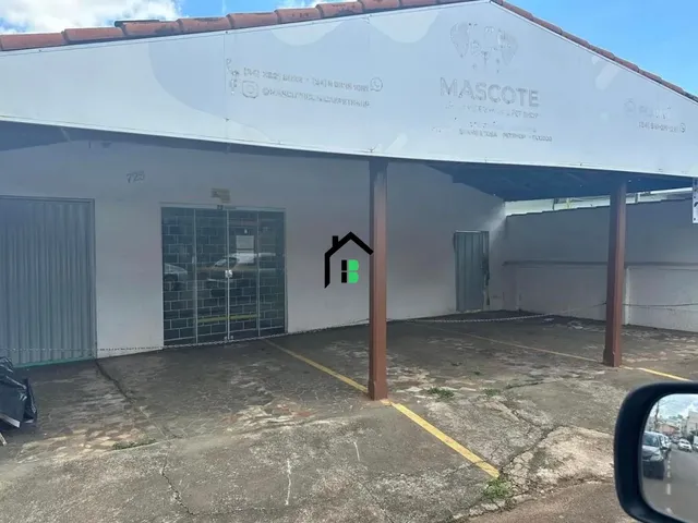 Imagem: Casa comercial no centro, 3 quartos, 2 salas
